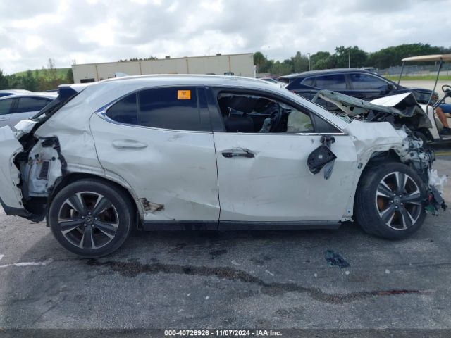 JTHX3JBH6L2024714 Lexus UX 200