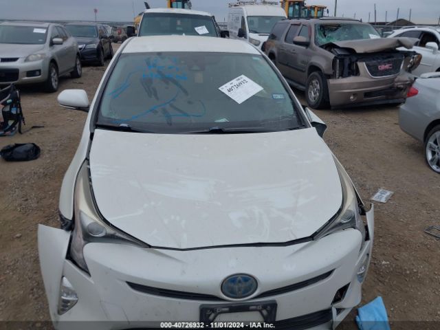 JTDKARFU9G3522624 Toyota Prius Three Touring