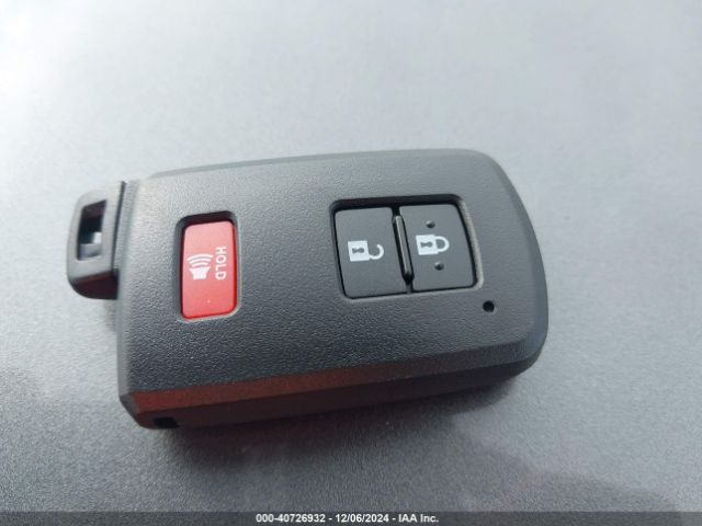 JTDKARFU9G3522624 Toyota Prius Three Touring