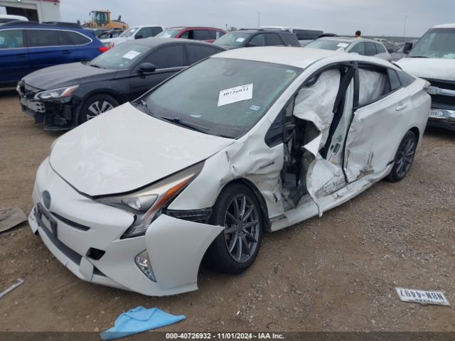 JTDKARFU9G3522624 Toyota Prius Three Touring
