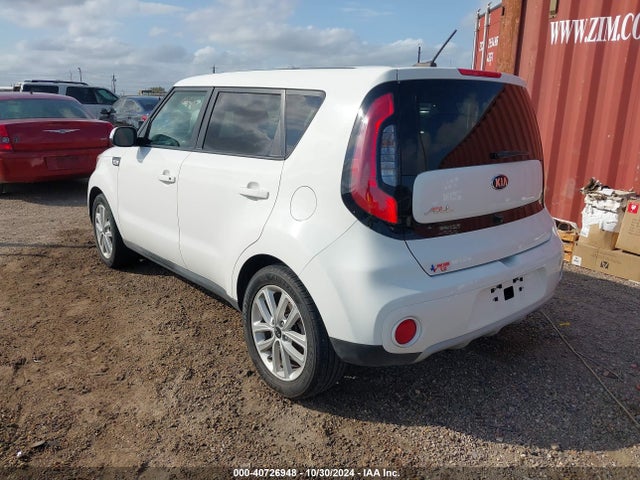 KIA SOUL + 2019 KNDJP3A5XK7631439 Image 3