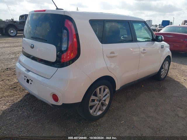 KIA SOUL + 2019 KNDJP3A5XK7631439 Image 4