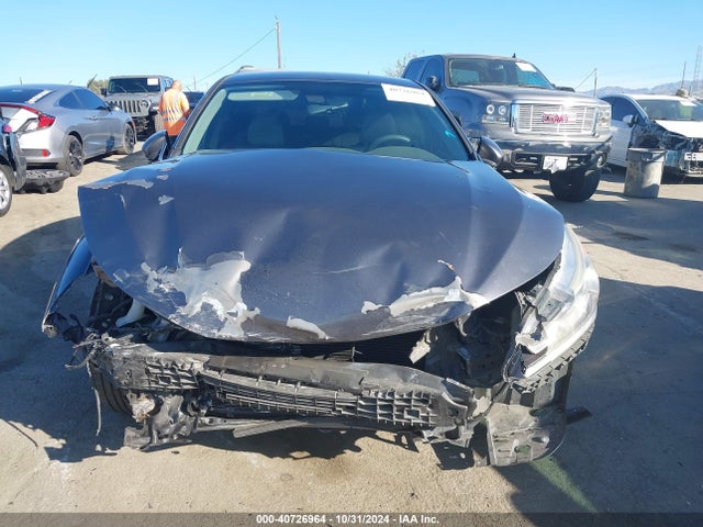 Honda ACCORD LX 2017 1HGCR2F33HA201205 Image 13