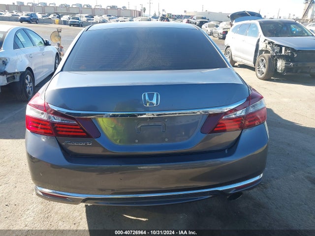 Honda ACCORD LX 2017 1HGCR2F33HA201205 Image 17