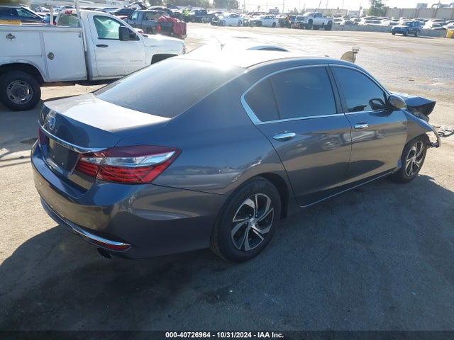Honda ACCORD LX 2017 1HGCR2F33HA201205 Image 4