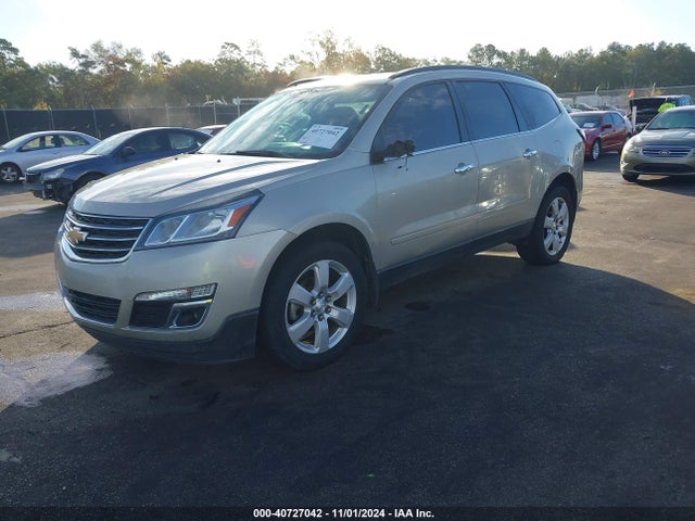 Chevrolet Traverse 1lt 2017 1GNKRGKD8HJ208227 Image 2