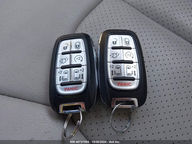 Chrysler Pacifica Touring L 2018 2C4RC1BG7JR339280 Image 11