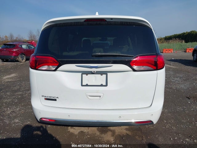 Chrysler Pacifica Touring L 2018 2C4RC1BG7JR339280 Image 16