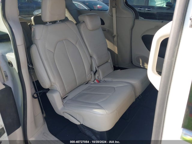 Chrysler Pacifica Touring L 2018 2C4RC1BG7JR339280 Image 8