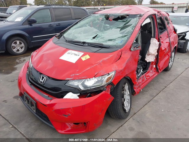 Honda FIT LX 2016 JHMGK5H50GS013771 Image 2