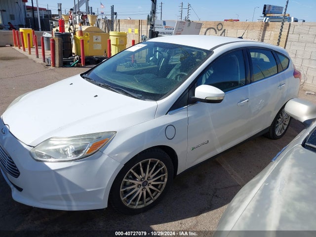 Ford FOCUS ELECTRIC 2014 1FADP3R42EL401114 Image 2