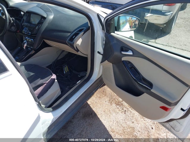 Ford FOCUS ELECTRIC 2014 1FADP3R42EL401114 Image 5