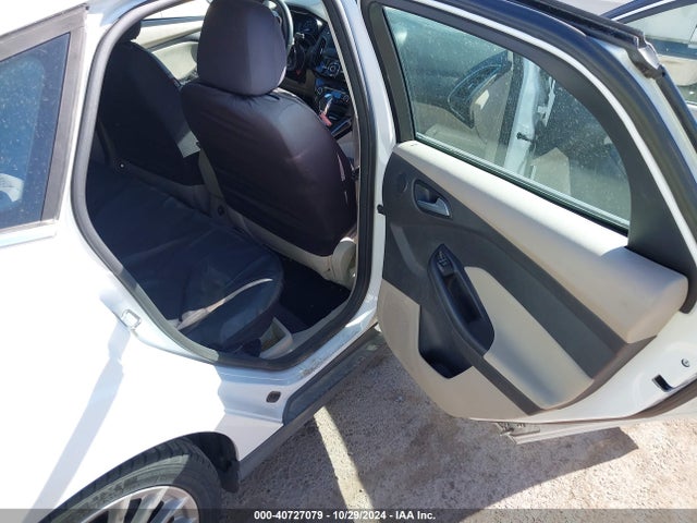 Ford FOCUS ELECTRIC 2014 1FADP3R42EL401114 Image 8
