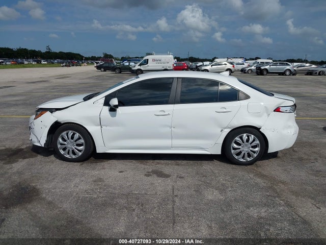 Toyota COROLLA LE 2021 5YFEPMAE4MP253935 Image 14