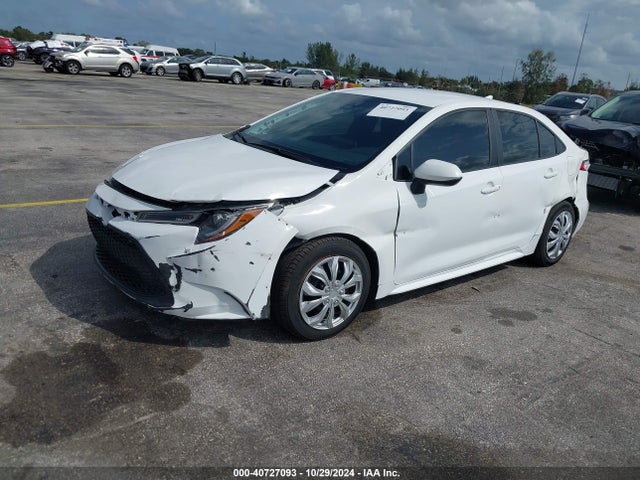 Toyota COROLLA LE 2021 5YFEPMAE4MP253935 Image 2