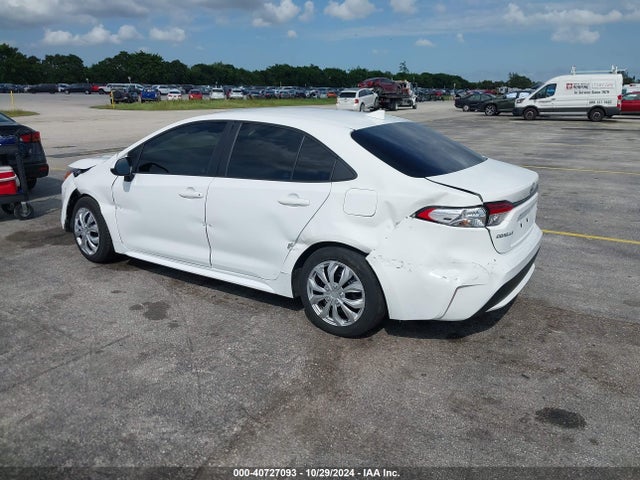 Toyota COROLLA LE 2021 5YFEPMAE4MP253935 Image 3