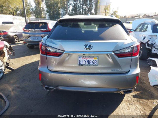 2T2ZZMCA2KC118127 Lexus RX 350