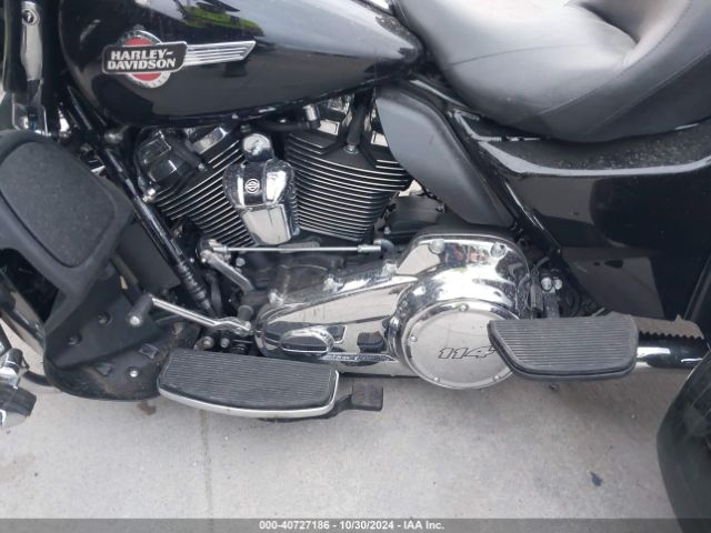 2022 HARLEY-DAVIDSON FLHTCUTG 1HD1MAF19NB856437 Photo 8