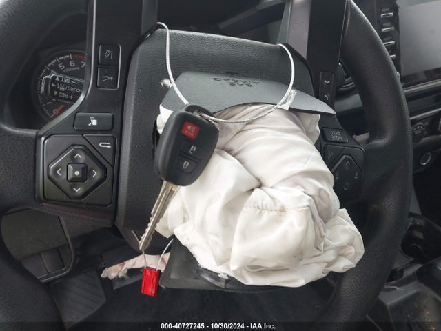 5TFCZ5ANXMX268187 Toyota Tacoma Sr V6
