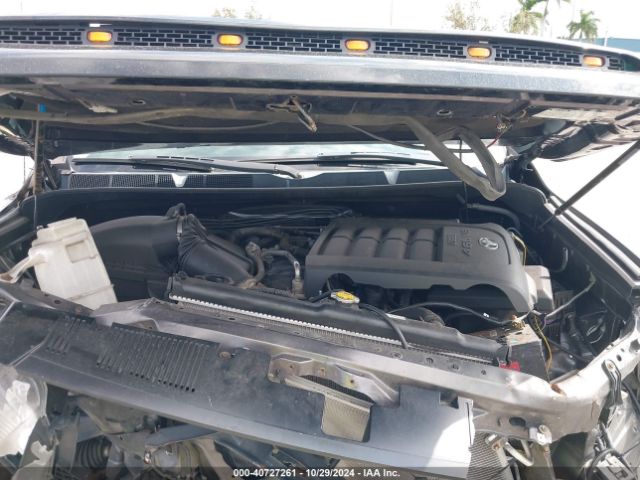5TFUM5F17EX051772 Toyota Tundra Sr5 4.6l V8