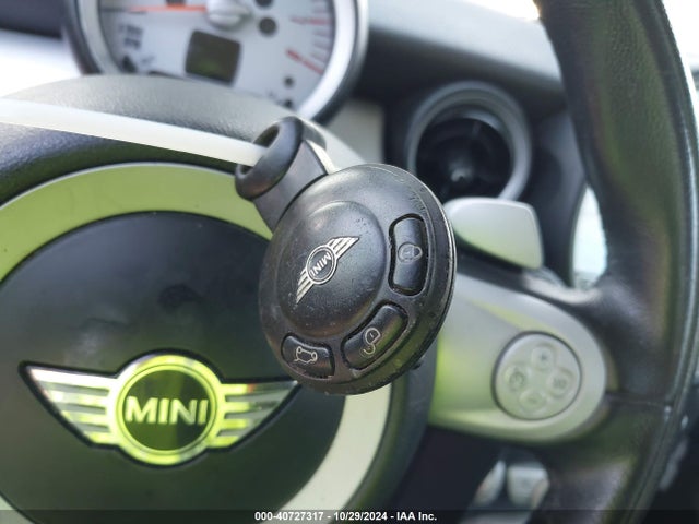 2009 MINI COOPER WMWMF33559TW72458 Photo 10