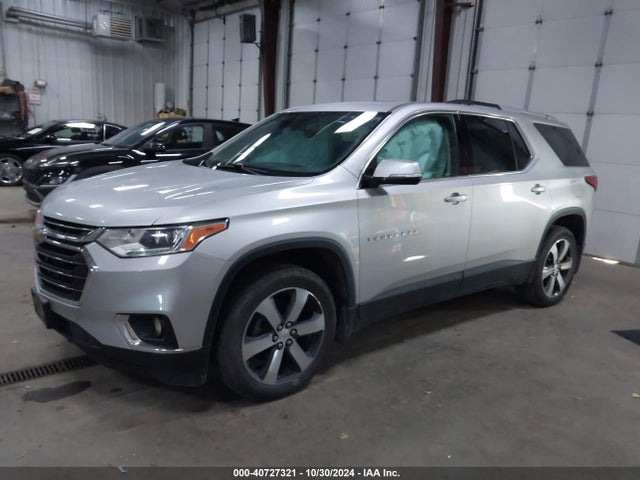 Chevrolet Traverse 3lt 2018 1GNEVHKW4JJ141115 Image 2