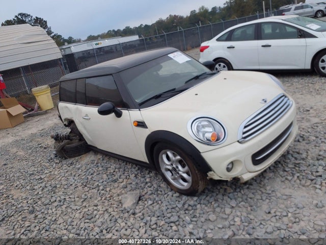 2011 MINI COOPER CLUBMAN WMWZF3C5XBT188121 Photo 0