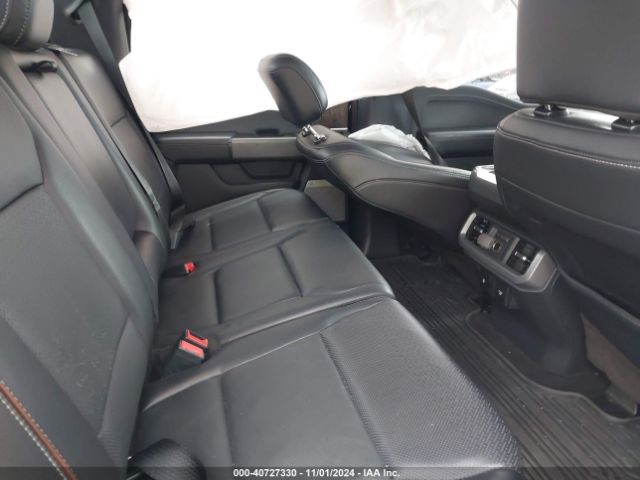 1FTFW1E80NFA08973 Ford F-150 Lariat