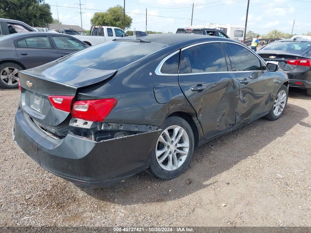1G1ZD5ST1JF137861 Chevrolet MALIBU LT