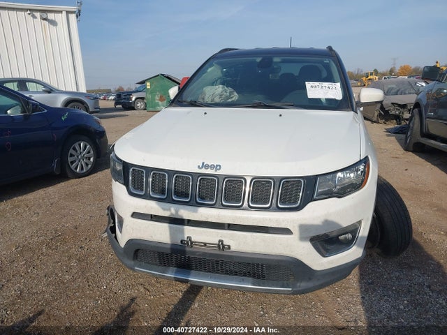 Jeep Compass Limited 4x4 2018 3C4NJDCB9JT231605 Image 11