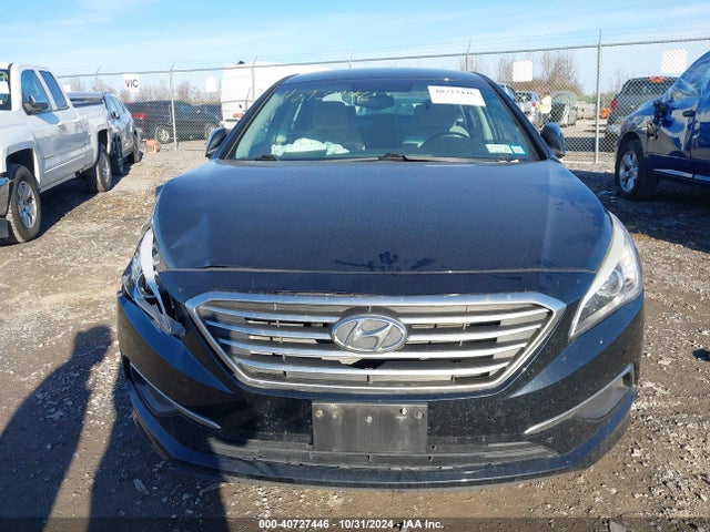 Hyundai SONATA SE 2017 5NPE24AF2HH486917 Image 12
