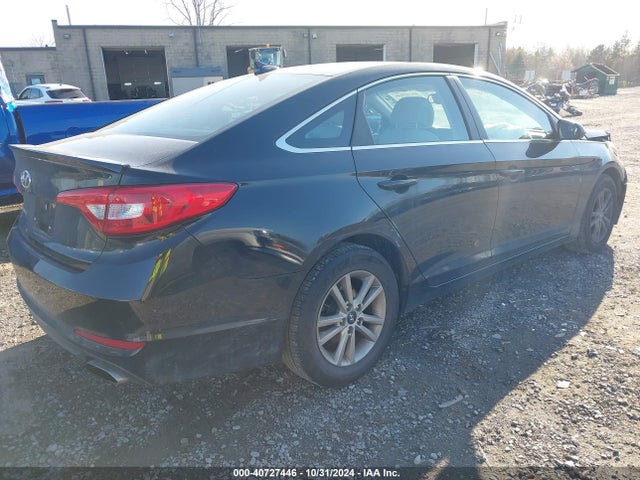 Hyundai SONATA SE 2017 5NPE24AF2HH486917 Image 4