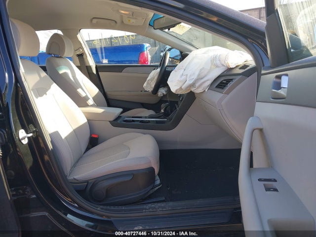 Hyundai SONATA SE 2017 5NPE24AF2HH486917 Image 5