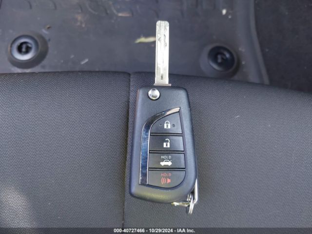 4T1C11AKXRU211451 Toyota CAMRY LE
