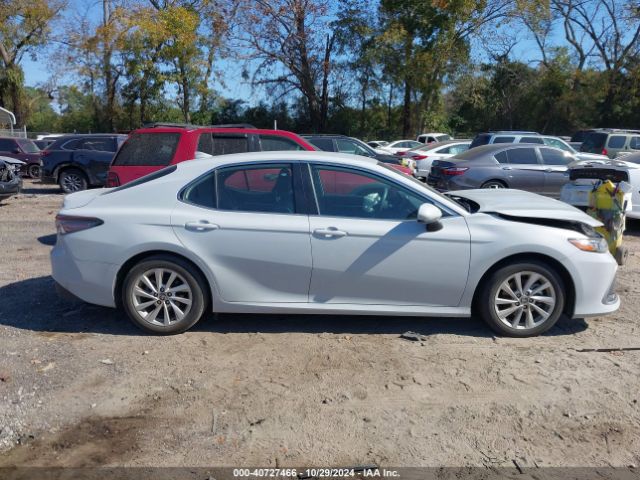 4T1C11AKXRU211451 Toyota CAMRY LE