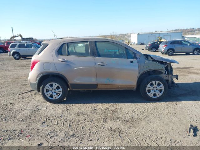 3GNCJKSB6JL409118 Chevrolet TRAX LS