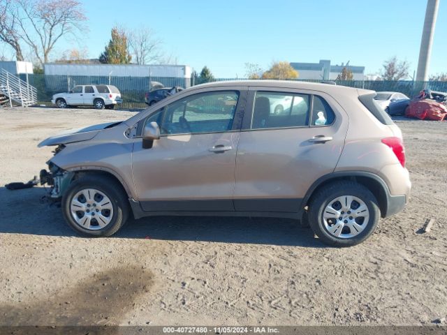 3GNCJKSB6JL409118 Chevrolet TRAX LS