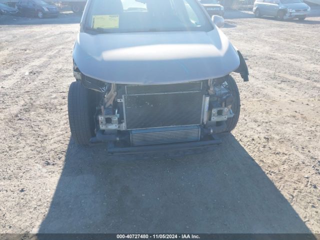 3GNCJKSB6JL409118 Chevrolet TRAX LS