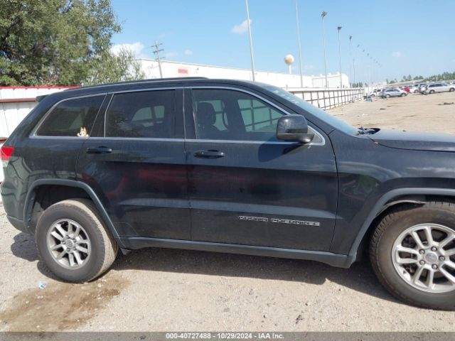 1C4RJEAG7JC455411 Jeep Grand Cherokee Laredo 4x2