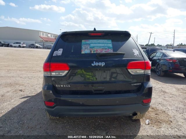 1C4RJEAG7JC455411 Jeep Grand Cherokee Laredo 4x2
