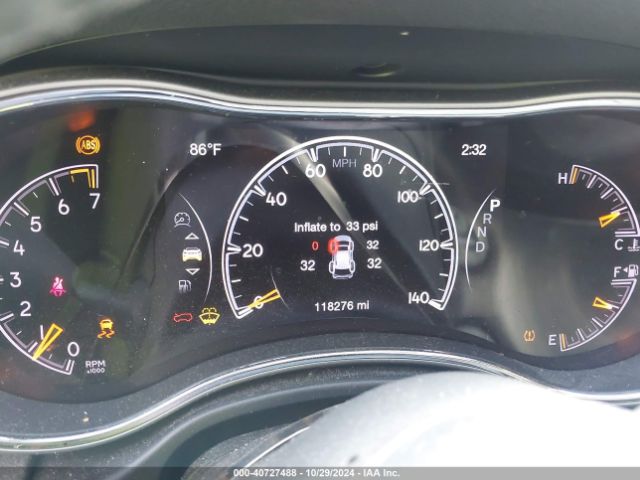 1C4RJEAG7JC455411 Jeep Grand Cherokee Laredo 4x2