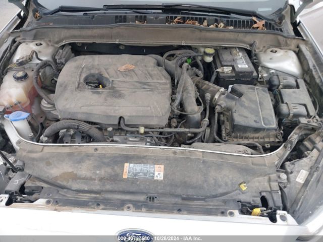 3FA6P0HD5GR366422 Ford FUSION SE