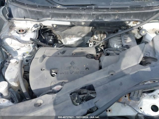JA4AR3AW2JZ018649 Mitsubishi Outlander Sport 2.4 Se
