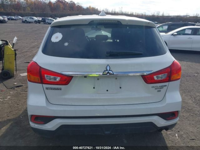 JA4AR3AW2JZ018649 Mitsubishi Outlander Sport 2.4 Se