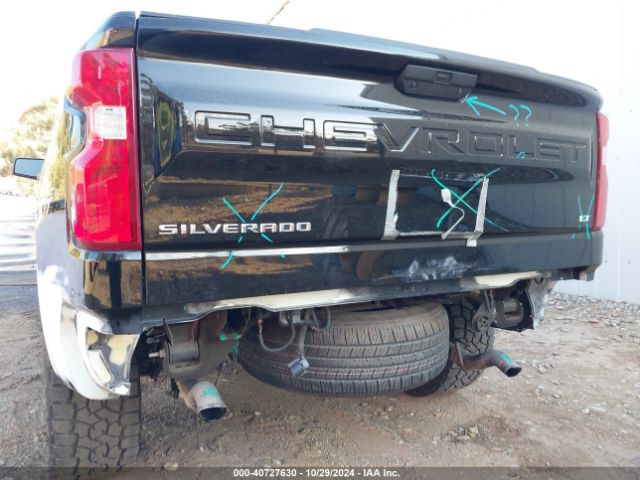1GCPYFEDXNZ225731 Chevrolet Silverado 1500 Ltd 4wd  Short Bed Lt Trail Boss