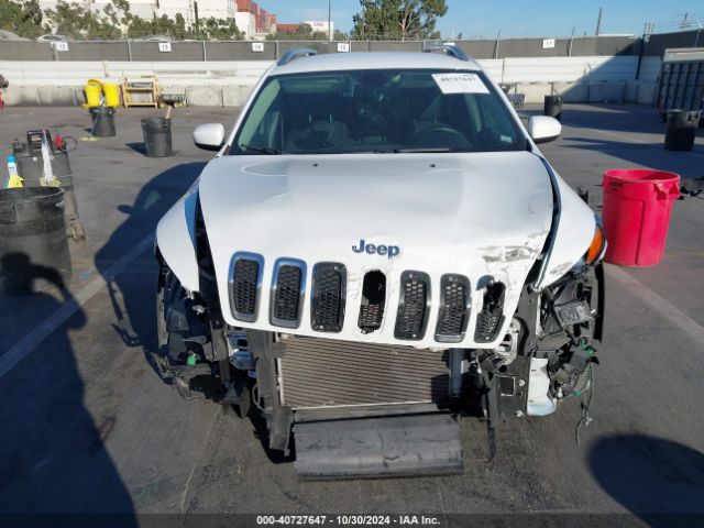 1C4PJLCB2HW668191 Jeep Cherokee Latitude Fwd