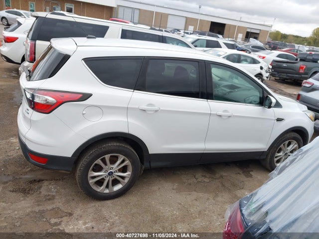 Ford ESCAPE SE 2017 1FMCU9G99HUA53614 Image 13