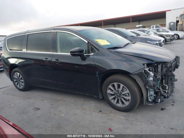 2C4RC1L70NR151303 Chrysler Pacifica Hybrid Touring L
