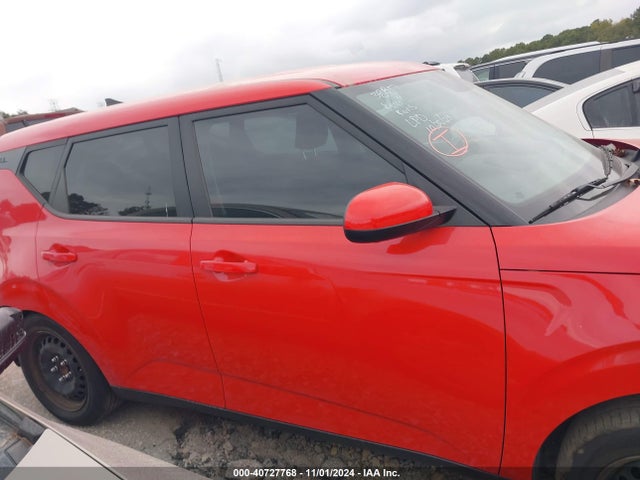 KIA SOUL LX 2020 KNDJ23AU3L7036696 Image 13