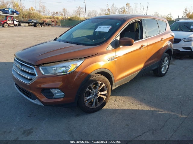 Ford ESCAPE SE 2017 1FMCU0GD9HUE89055 Image 2